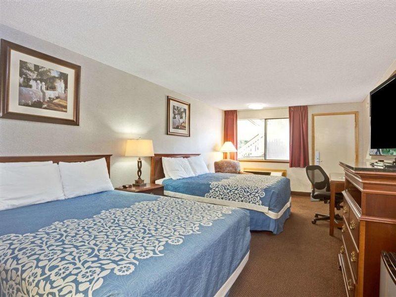 Fairbridge Inn Express Tukwila Exteriér fotografie