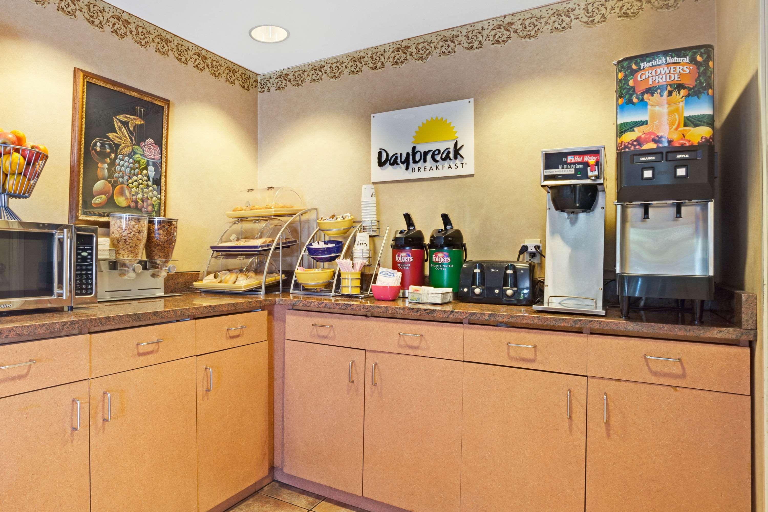 Fairbridge Inn Express Tukwila Exteriér fotografie