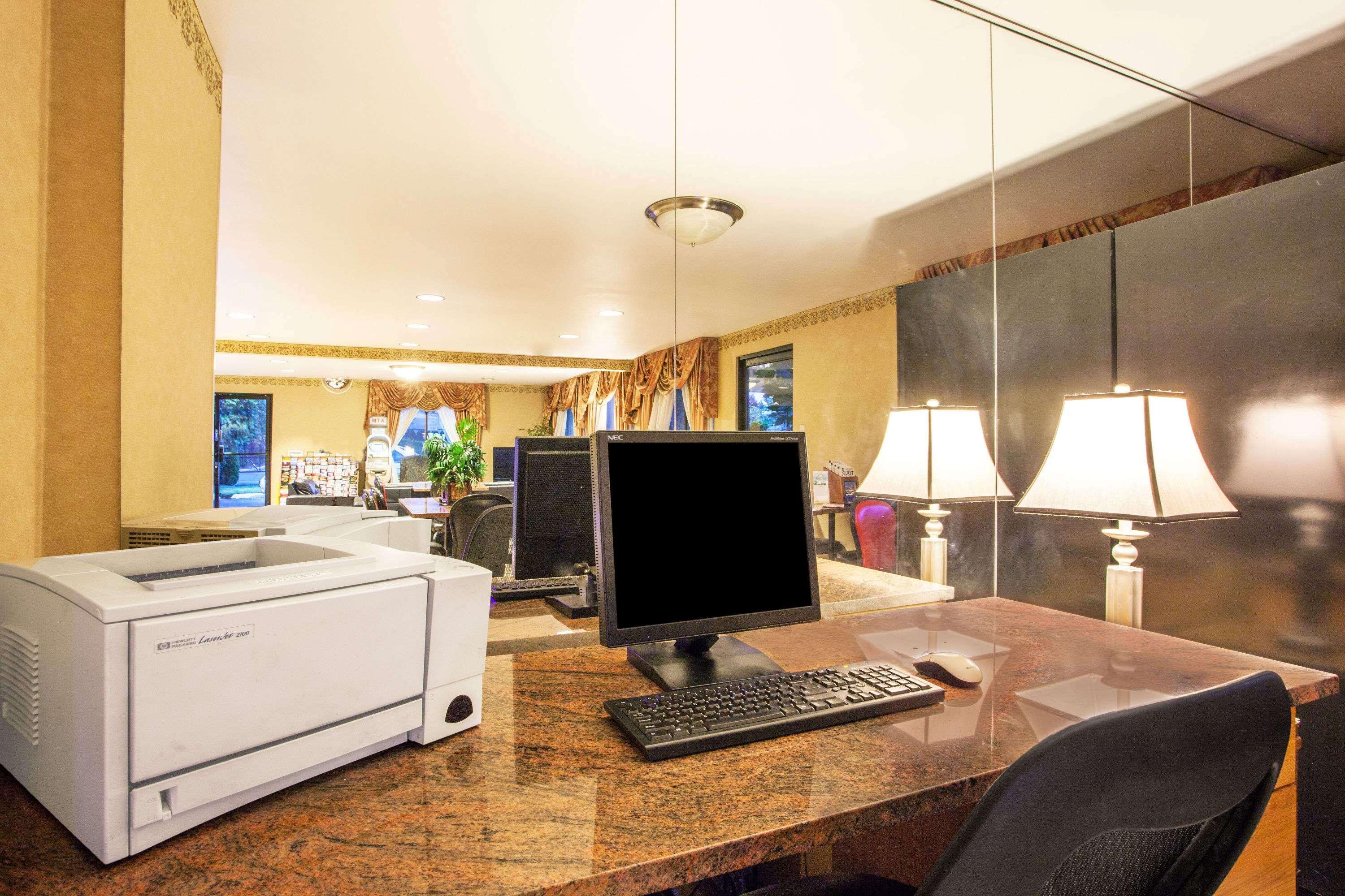 Fairbridge Inn Express Tukwila Exteriér fotografie