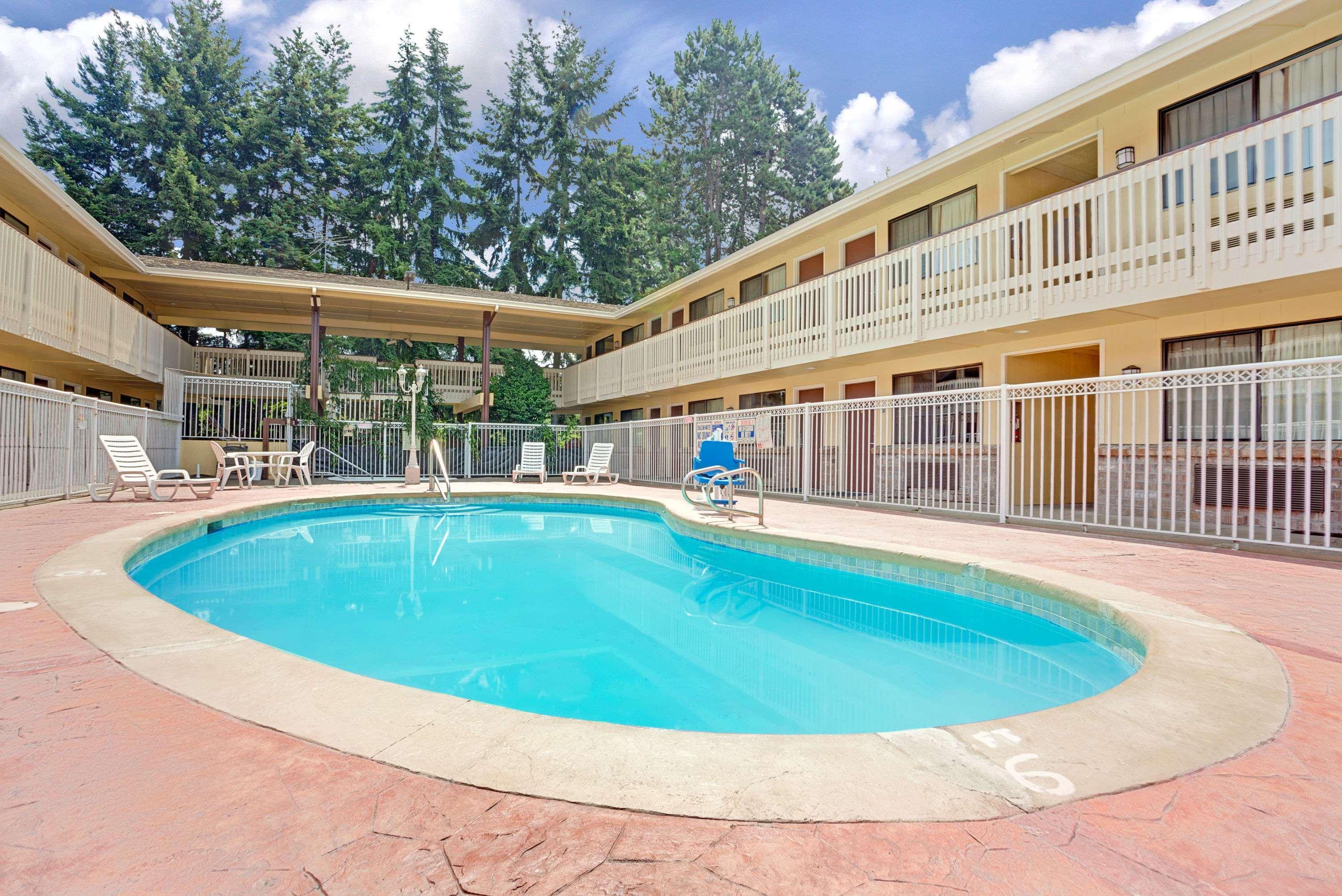 Fairbridge Inn Express Tukwila Exteriér fotografie